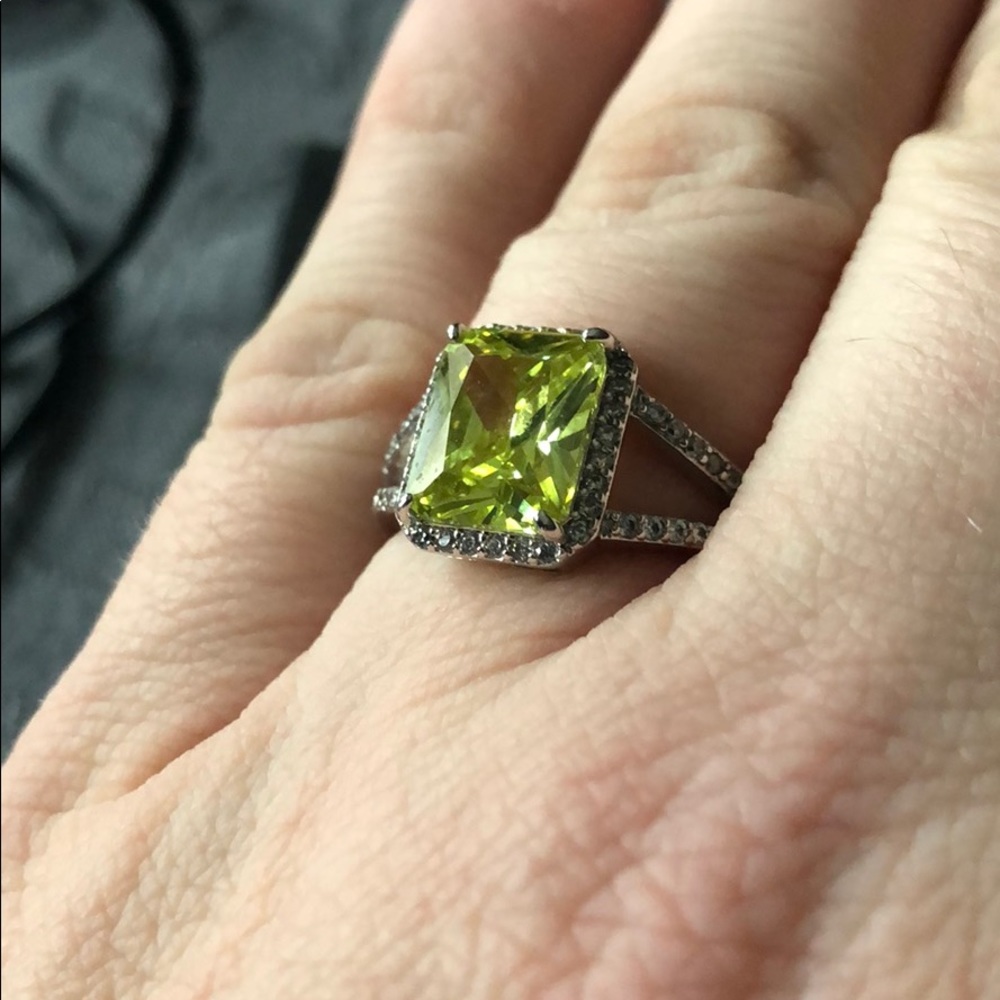 Created Lime green peridot and white topaz ring